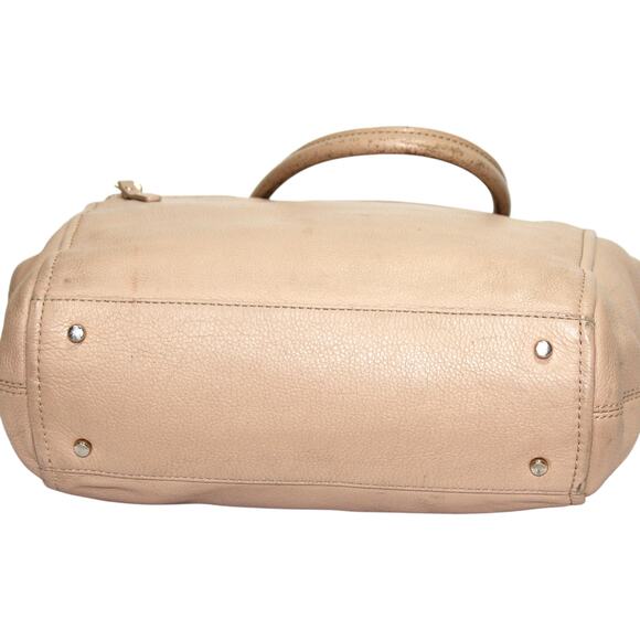 Kate Spade New York Beige Pebbled Leather Top Handle Zipper  Kate Spade NY Beige Pebbled Leather Tote Satchel